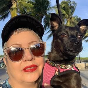 Meet your Posher, Gladys